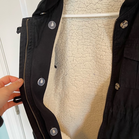 Volcom Jacket - Picture 2 of 6